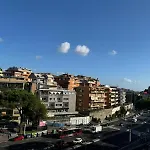Bright And Residential Roman Apt With Terrace