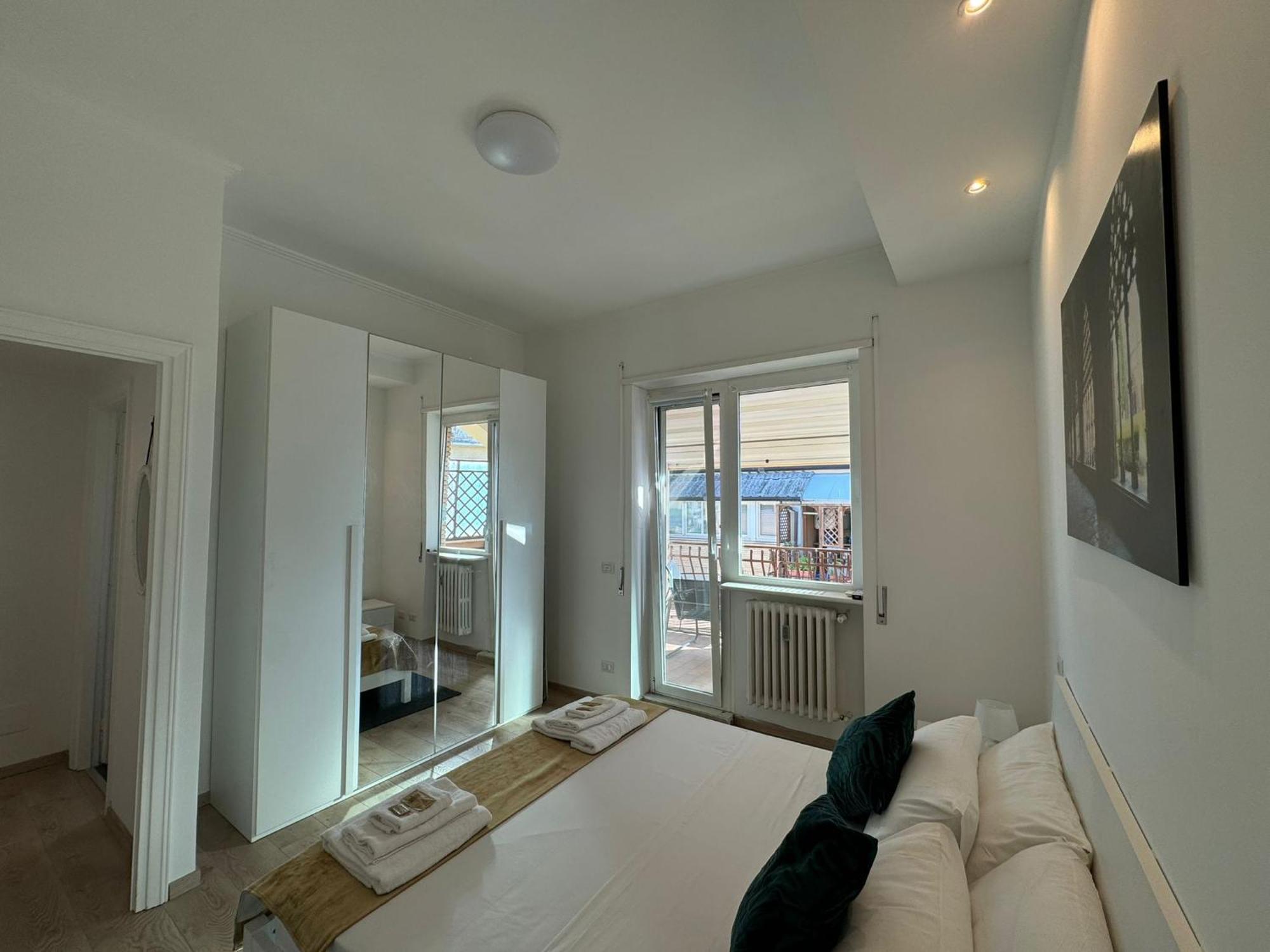 Bright And Residential With Terrace
